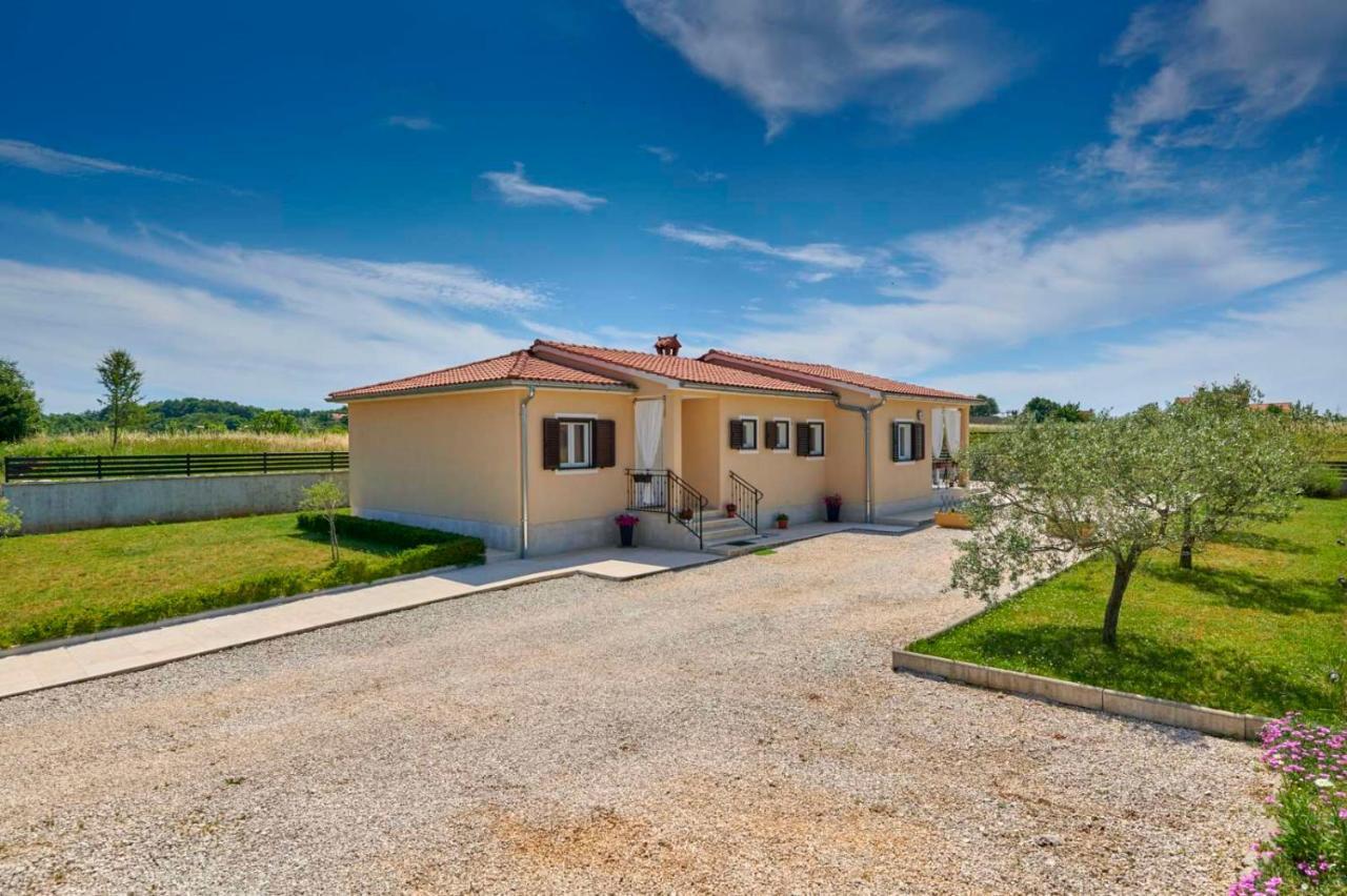 House Paola Villa Bibici Exterior photo