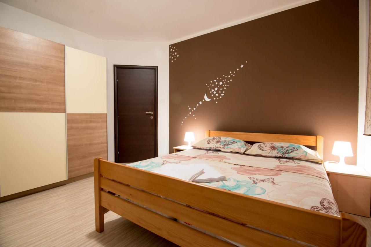 House Paola Villa Bibici Exterior photo