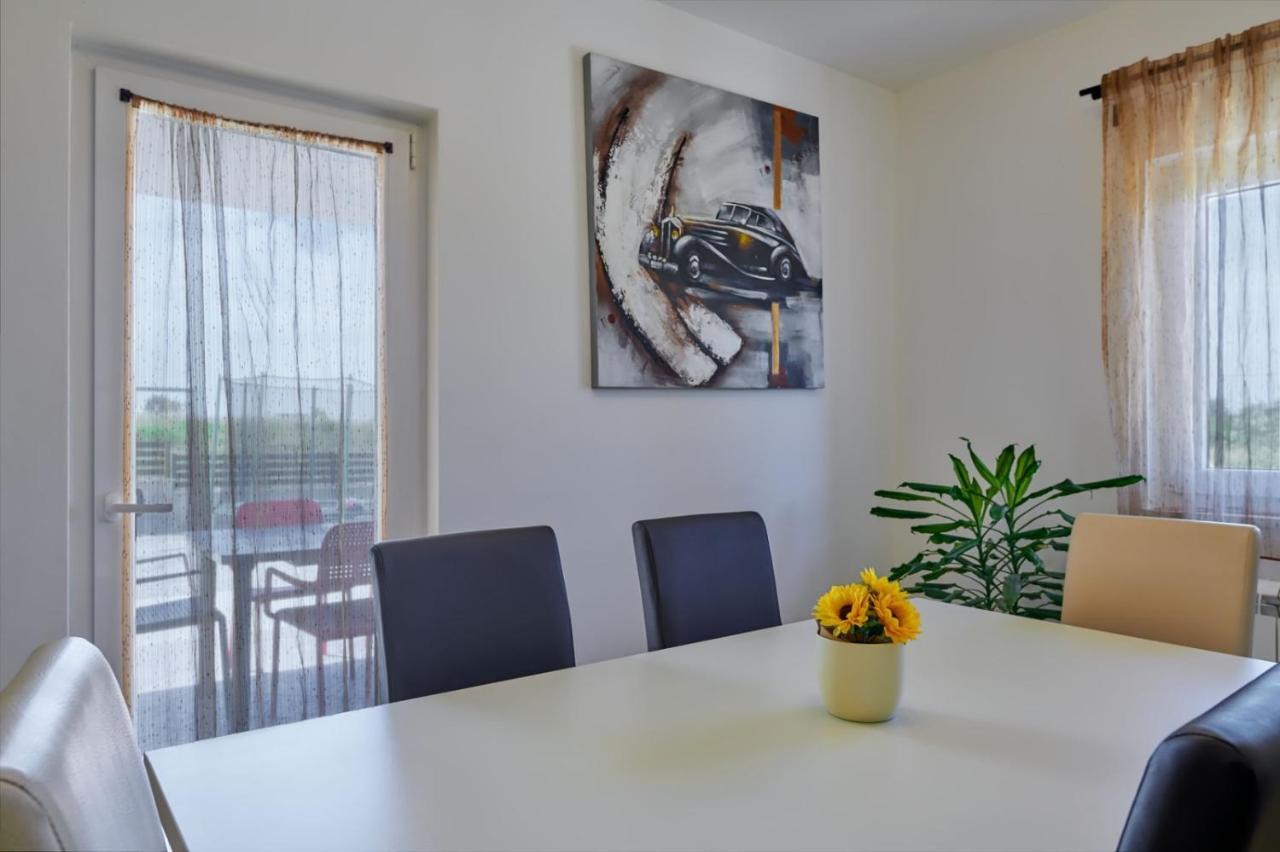 House Paola Villa Bibici Exterior photo