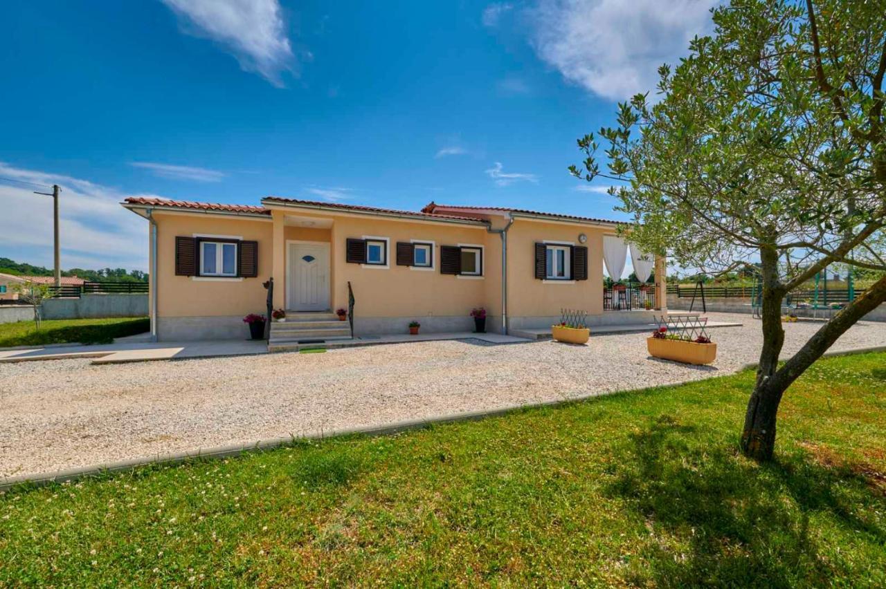 House Paola Villa Bibici Exterior photo